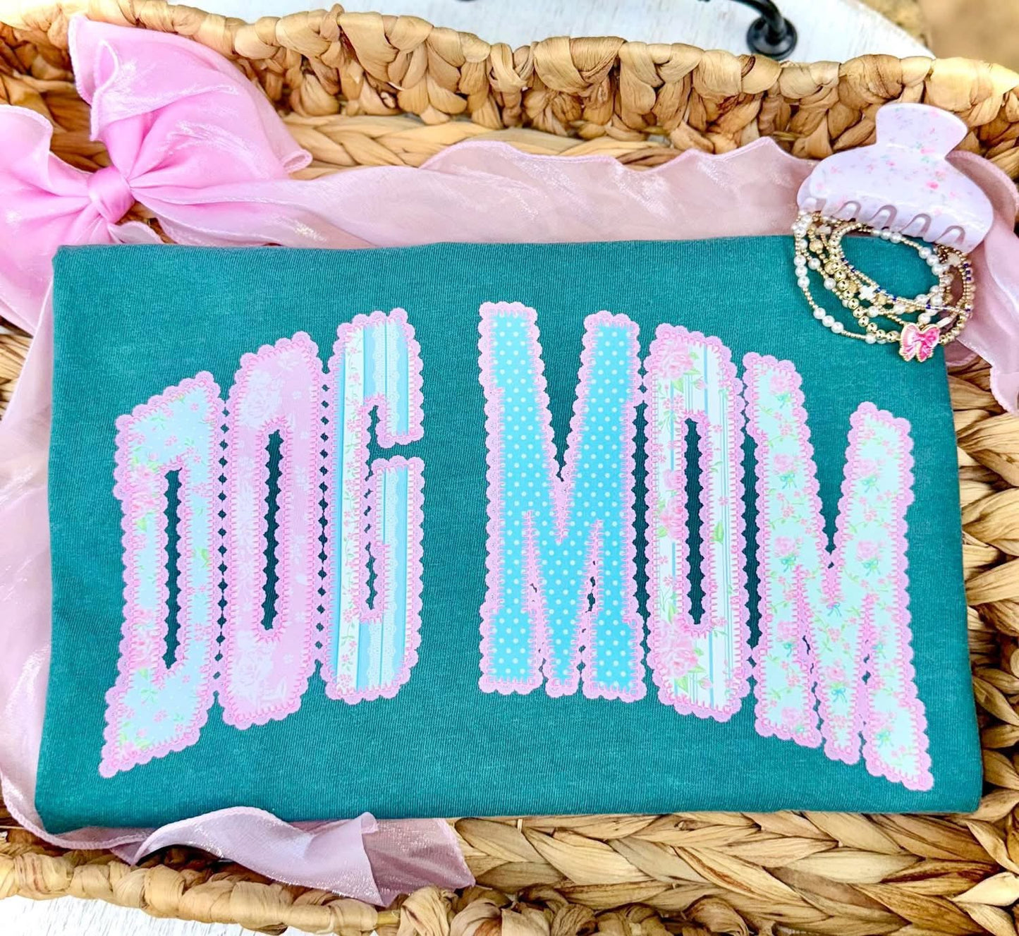 Dog Mom Pattern Lace