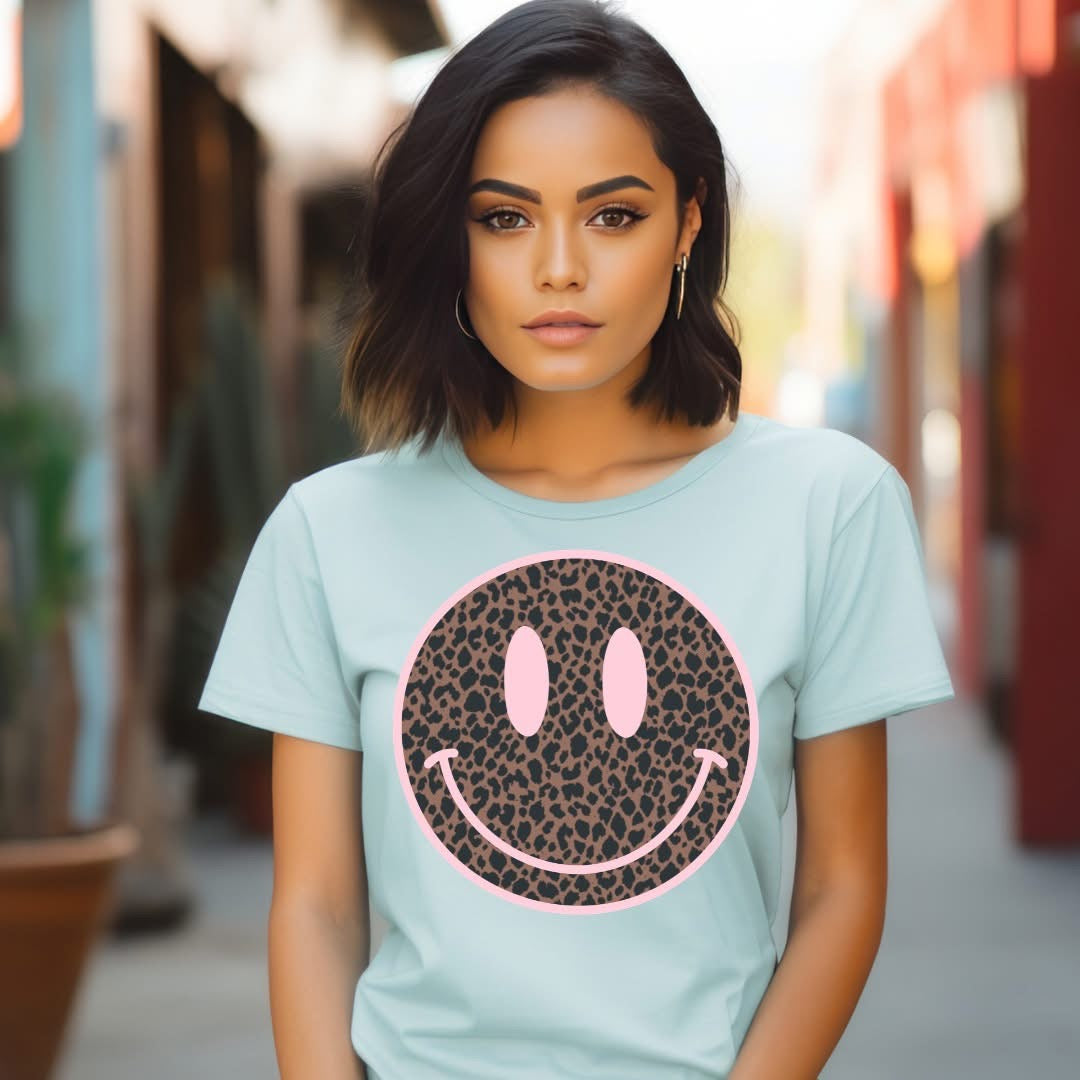 Leopard Pink Smiley